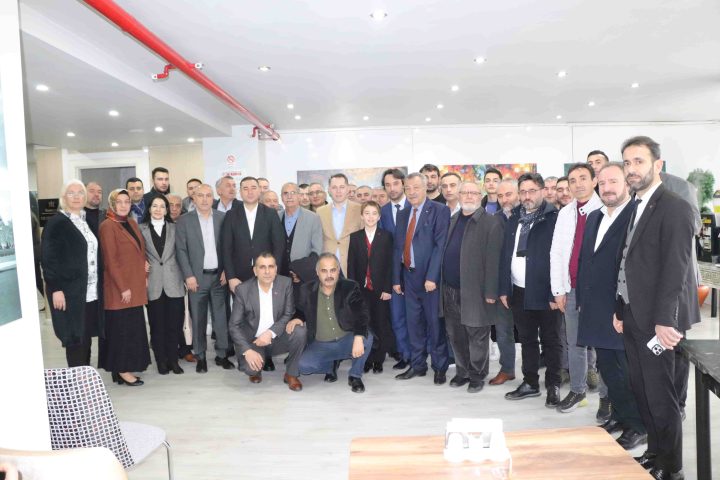 Ak Parti Avcılar Belediye Başkan Adayı Abdullah Küçükoğlu ile kahvaltıda buluştuk